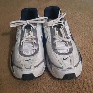 Nike initiator never worn
